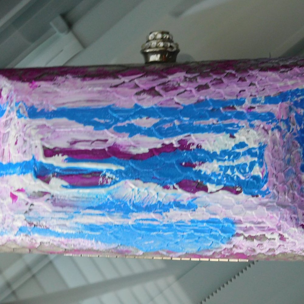 Hardcase Party Painted Clutch 7x4 - Picture 5 of 8